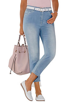 Cropped Zip-Up Jeans