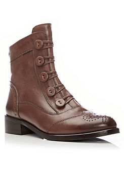 Moda In Pelle Button Ankle Boots