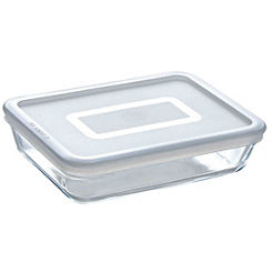 Pyrex Glass 1.5L Rectangle Dish with Lid