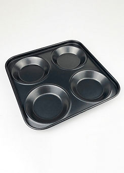 Set of 4 Roasting Tins & Yorkshire Pudding Set