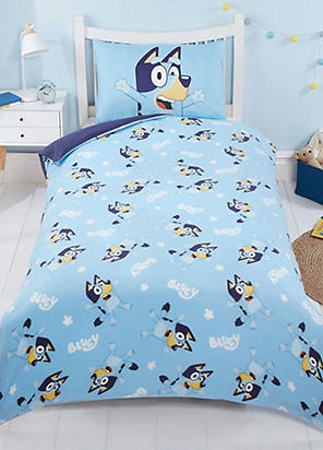 https://kaleidoscope.scene7.com/is/image/OttoUK/296w/Bluey-Bluey-Yippee-Fleece-Single-Duvet-Cover-Set~20H112FRSP.jpg