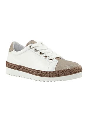 cream plimsolls