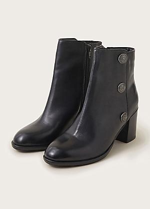 Monsoon 2025 navy boots