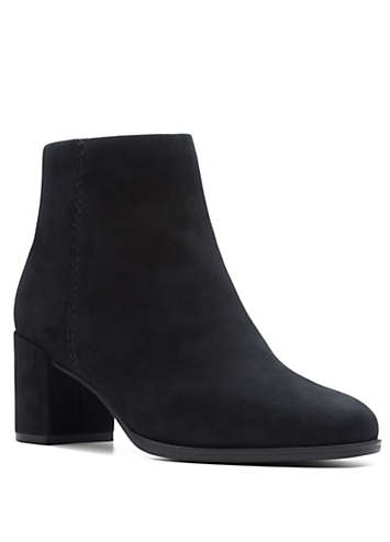 Clarks womens store suede ankle boots