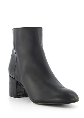 black mid block heel boots