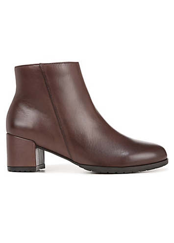 Naturalizer Bay Brown Ankle Boots Kaleidoscope
