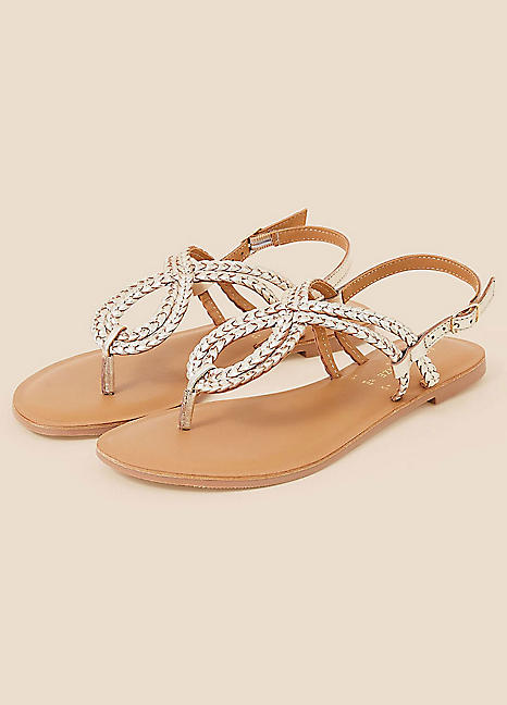 Accessorize sandals sales