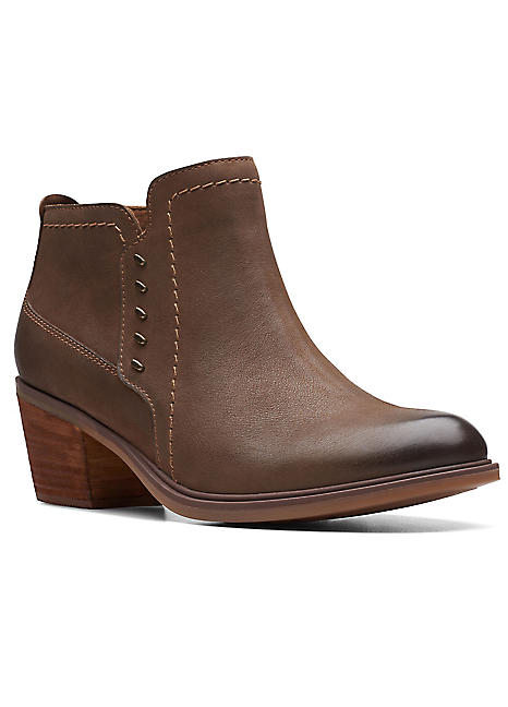 Sutherlin bay sale shootie boots