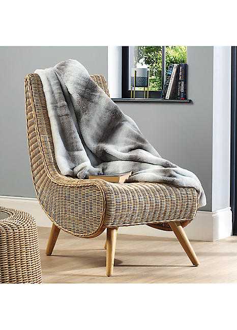 Wicker occasional deals chair