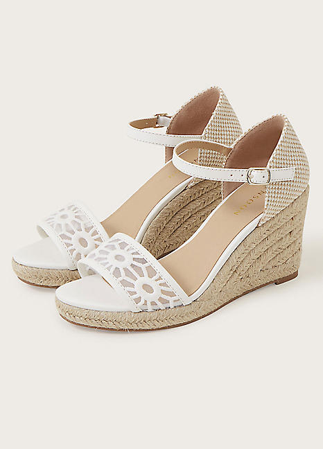 White slip best sale on wedges