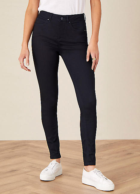 Skinny jeans hot sale short length