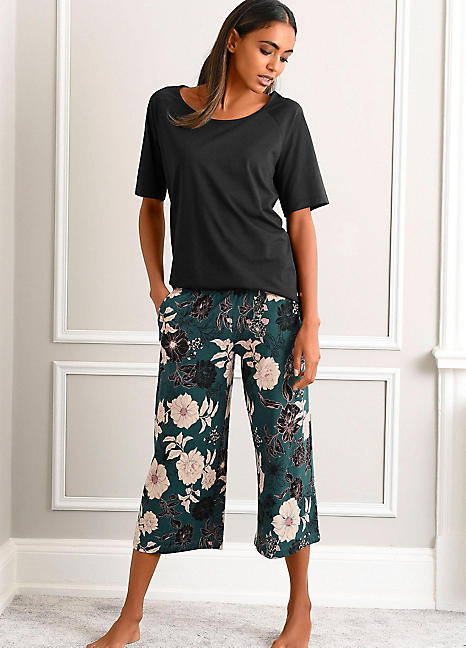 Capri pajamas best sale