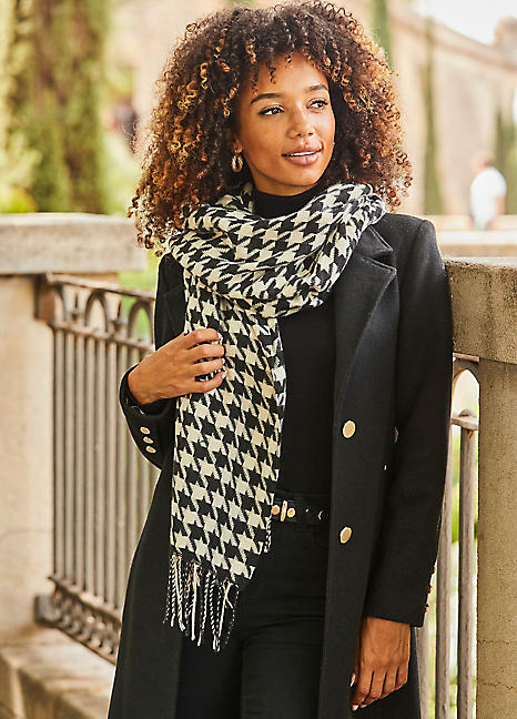 Sosandar Black & White Houndstooth Print Scarf | Kaleidoscope