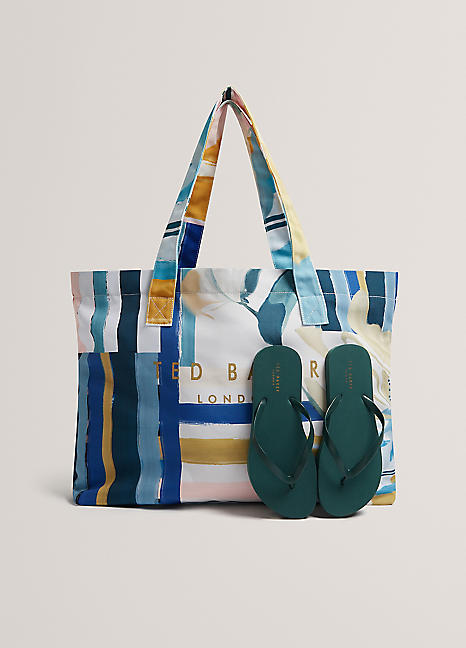 ⭐️美品⭐️TED BAKERのシフォントップス ⭐️美品⭐️TED BAKERのシフォントップス ⭐️美品⭐️TED