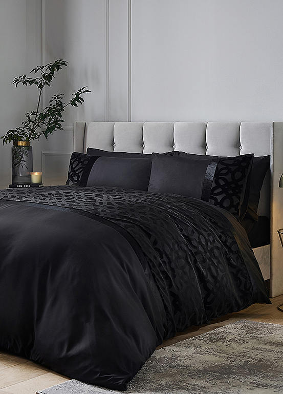 Catherine Lansfield Lattice Cut Velvet Duvet Cover Set Kaleidoscope