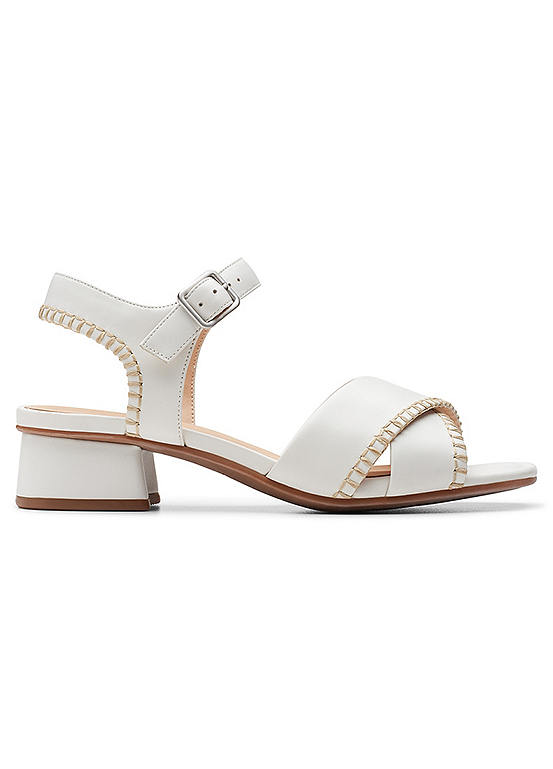 Clarks Off White Leather Serina35 Cross Sandals