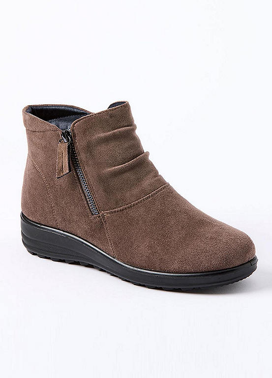 Cotton Traders Brown Flexisole Ruched Boots
