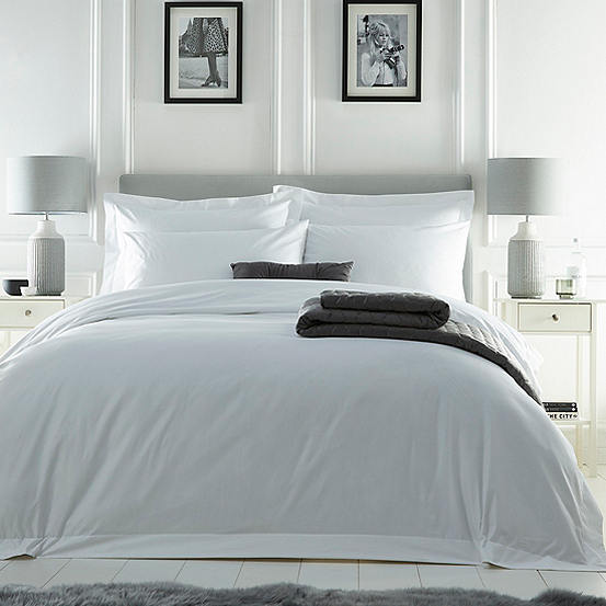 Hotel Collection 400 Thread Count Soft and Silky Duvet & Standard Pillowcase Set