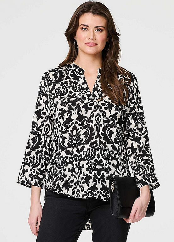 Izabel London Black Printed ThreeQuarter Sleeve Curve Hem Blouse