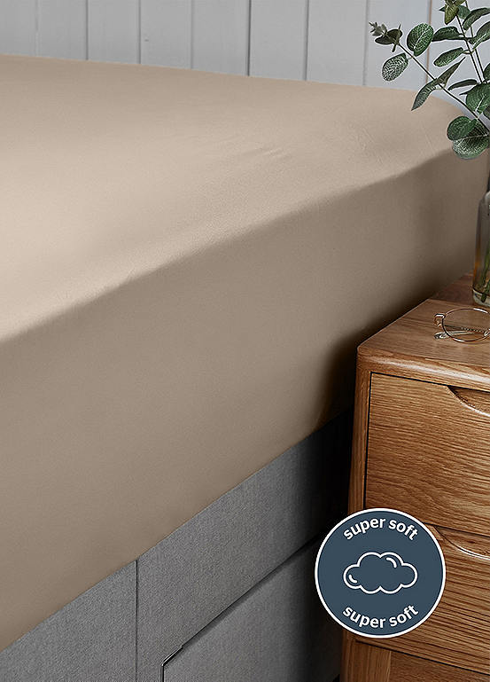 Supersoft Microfibre Fitted Sheet Double main image 1