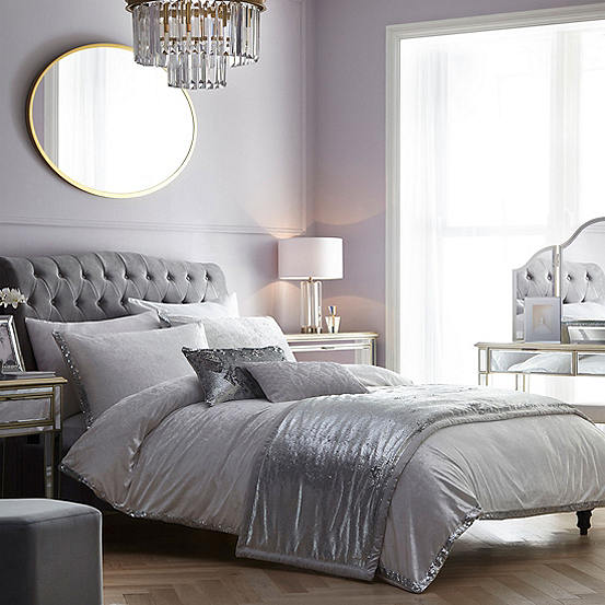 STAR by Julien Macdonald Valerie White Sequin Trim Duvet Cover