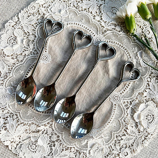 The Just Slate Company Set of 4 Stainless Steel Love Heart Spoons