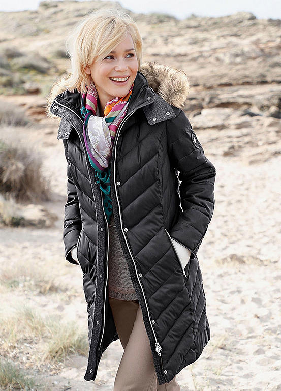 Witt Faux Fur Quilted Seam Detail Coat | Kaleidoscope