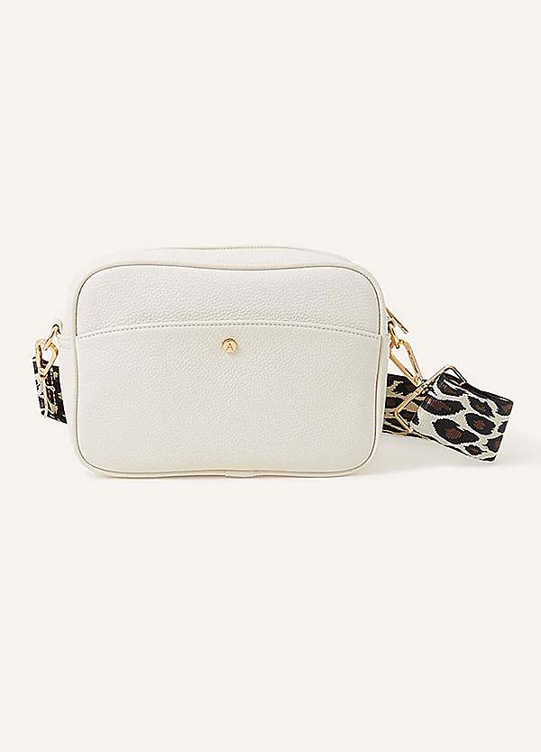 Accessorize outlet camera bag