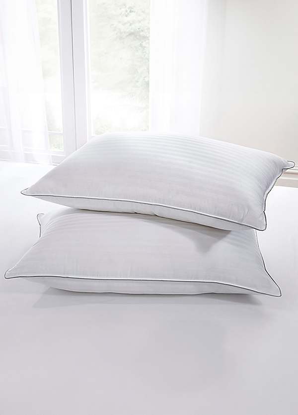 Cascade Home Hotel Goose White Feather White Goose Down Pillow