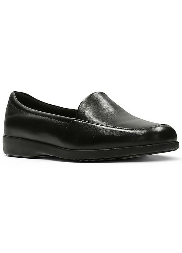 clarks ee shoes
