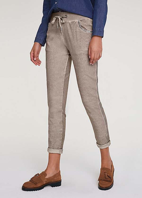 jogging style trousers