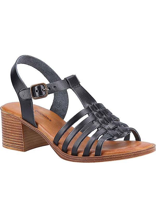 Soft on sale black sandals