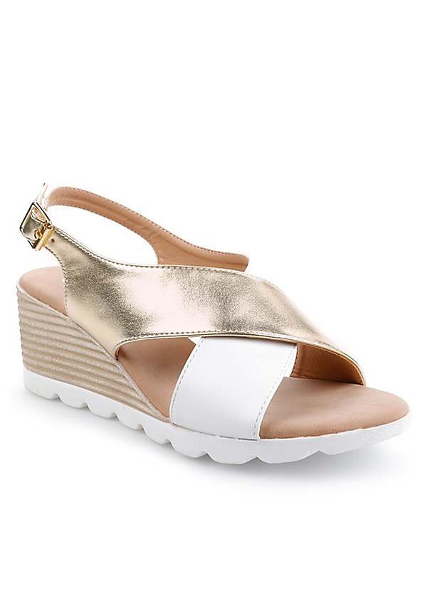 simple wedge sandals