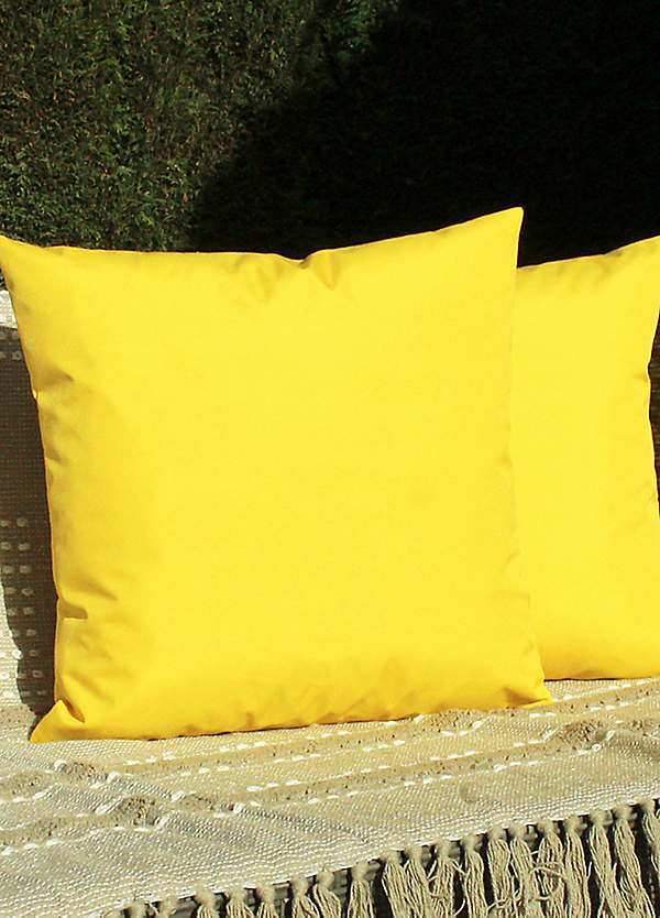 Outdoor yellow pillows discount